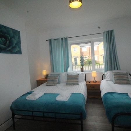 Dinnington House Dinnington By Smart Corporate Stays ภายนอก รูปภาพ