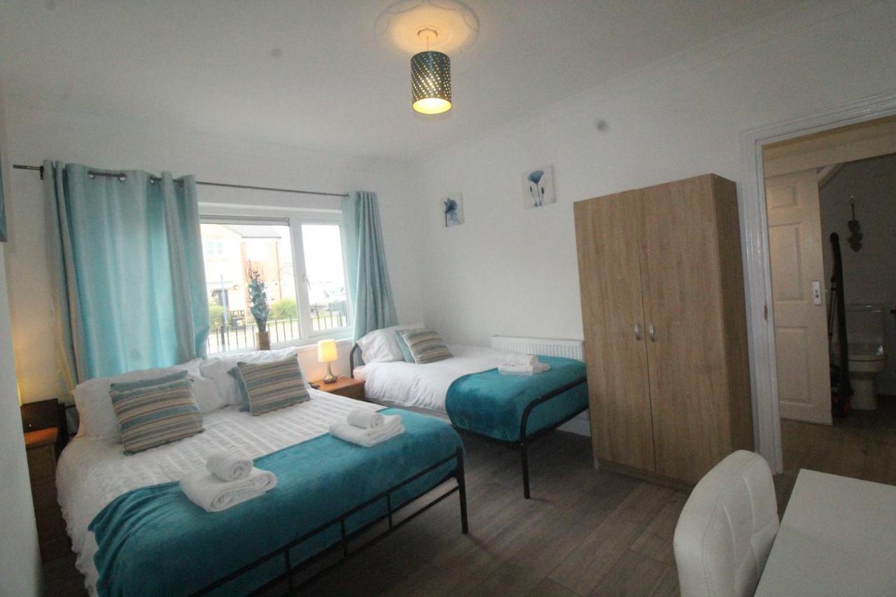 Dinnington House Dinnington By Smart Corporate Stays ภายนอก รูปภาพ