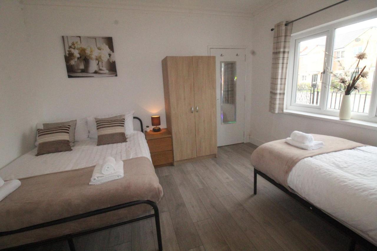 Dinnington House Dinnington By Smart Corporate Stays ภายนอก รูปภาพ
